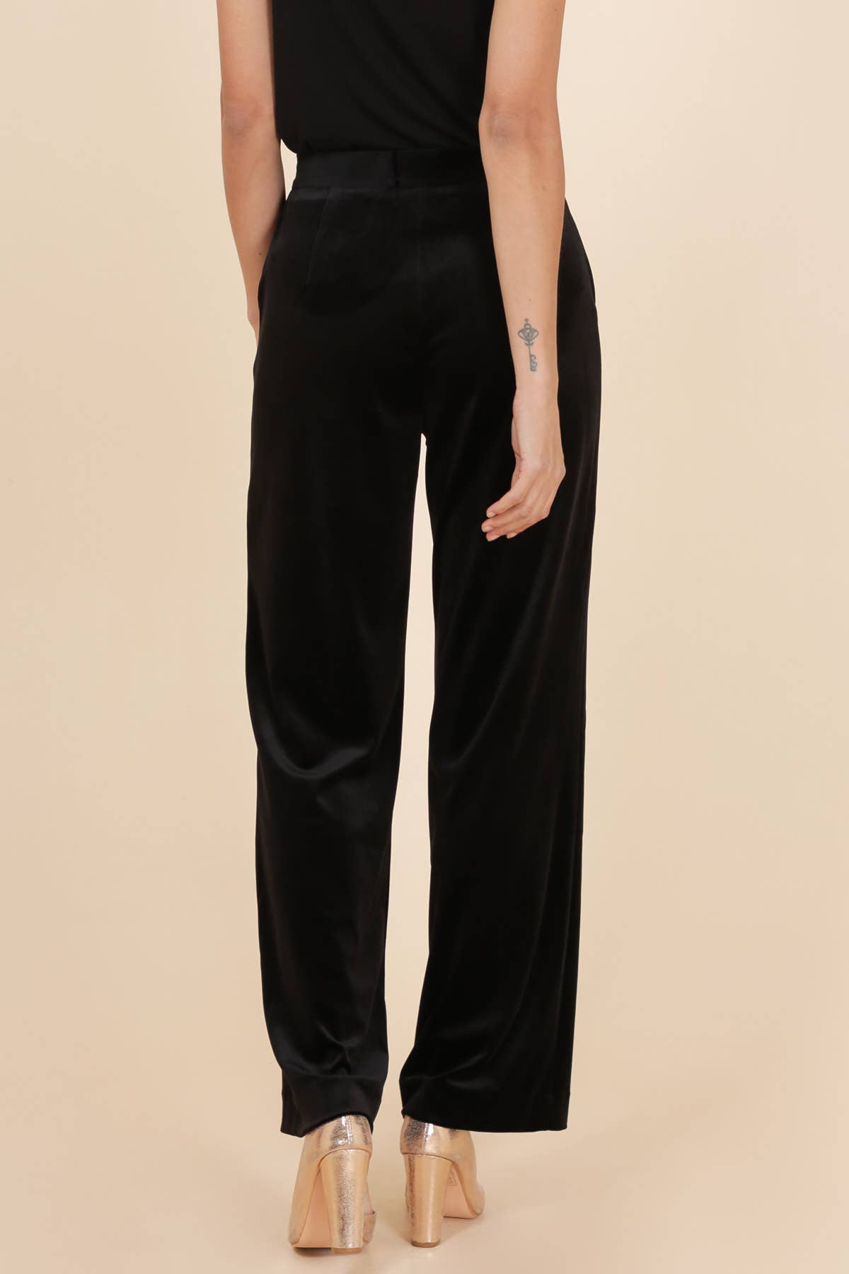 The Ferrier Velvet Pant