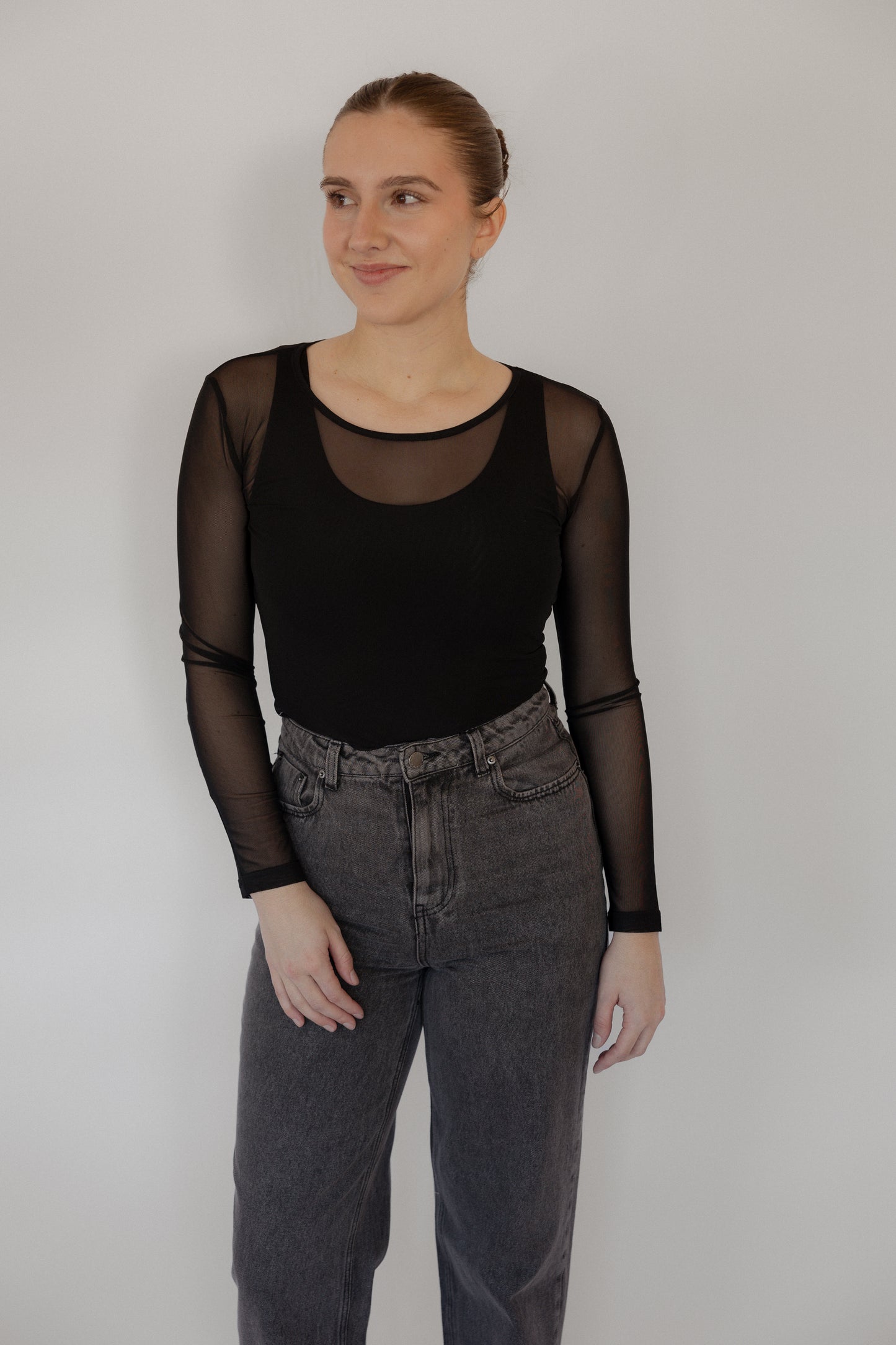 The Elizabeth Mesh in Onyx